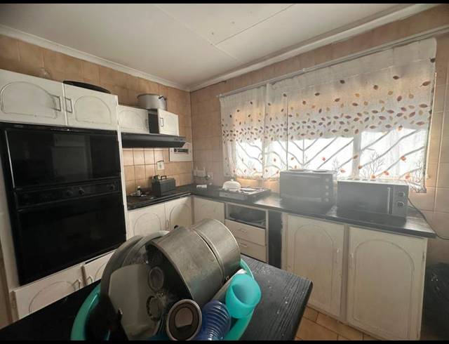 3 BEDROOM HOUSE FOR SALE IN LAUDIUM